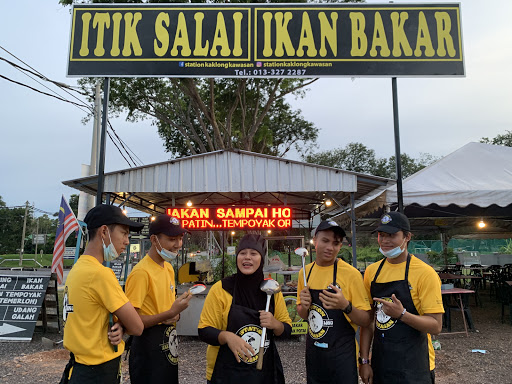 Station kaklong kawasan