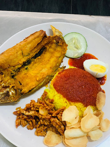 Nasi Kuning Ayam Berempah # 2