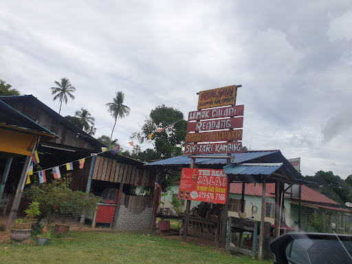 Serambi Kak Kintan Itek Salai