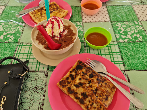 Medan Selera Belawai (Pasar Ria)