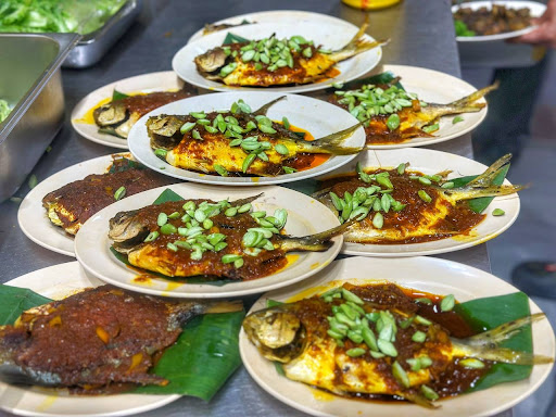 Sultan Salai - Daging Salai, Itik Salai, Siput Sedut Masak Lemak @ Simpang Ampat, Melaka Sultan Salai - Daging Salai, Itik Salai, Siput Sedut Masak Lemak @ Simpang Ampat, Melaka