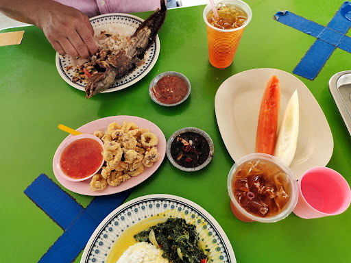 Restoran Anjung Keli