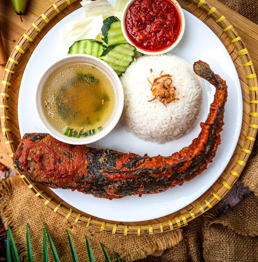Nasi Ayam Penyet & Daging Salai Ratu Restoran Nasi Ayam Penyet & Daging Salai Ratu Restoran