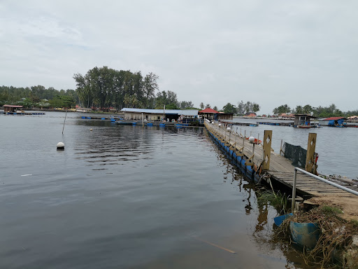 Restoran Laguna Ikan Bakar Sri 7