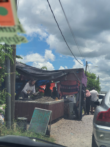 Gerai Etok Manis Kak Yah