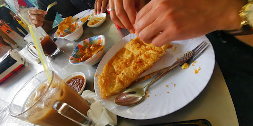 Roti Canai Nisha @ Happy Forever Cafe Roti Canai Nisha @ Happy Forever Cafe