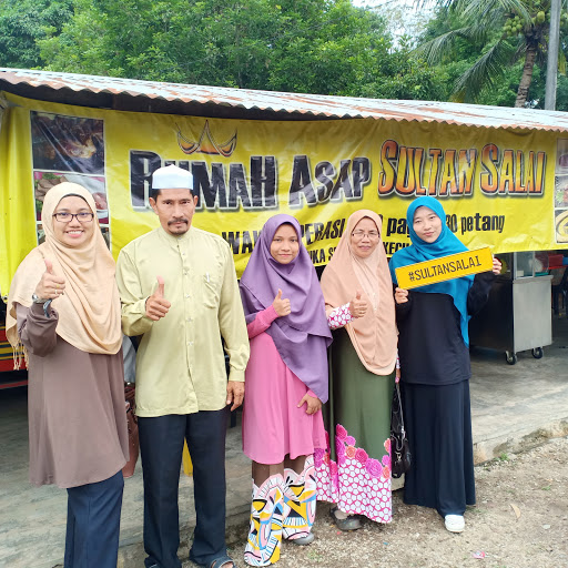 Sultan Salai - Daging Salai, Itik Salai, Siput Sedut Masak Lemak @ Simpang Ampat, Melaka Sultan Salai - Daging Salai, Itik Salai, Siput Sedut Masak Lemak @ Simpang Ampat, Melaka
