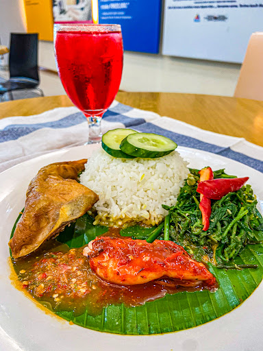 Restoran Ayam Kampung Madi