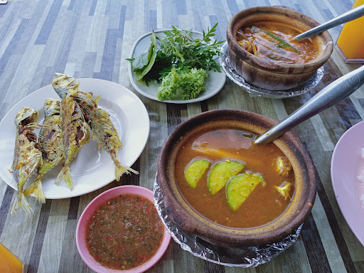Teratak Sembilang Gulai Panas Claypot Teratak Sembilang Gulai Panas Claypot