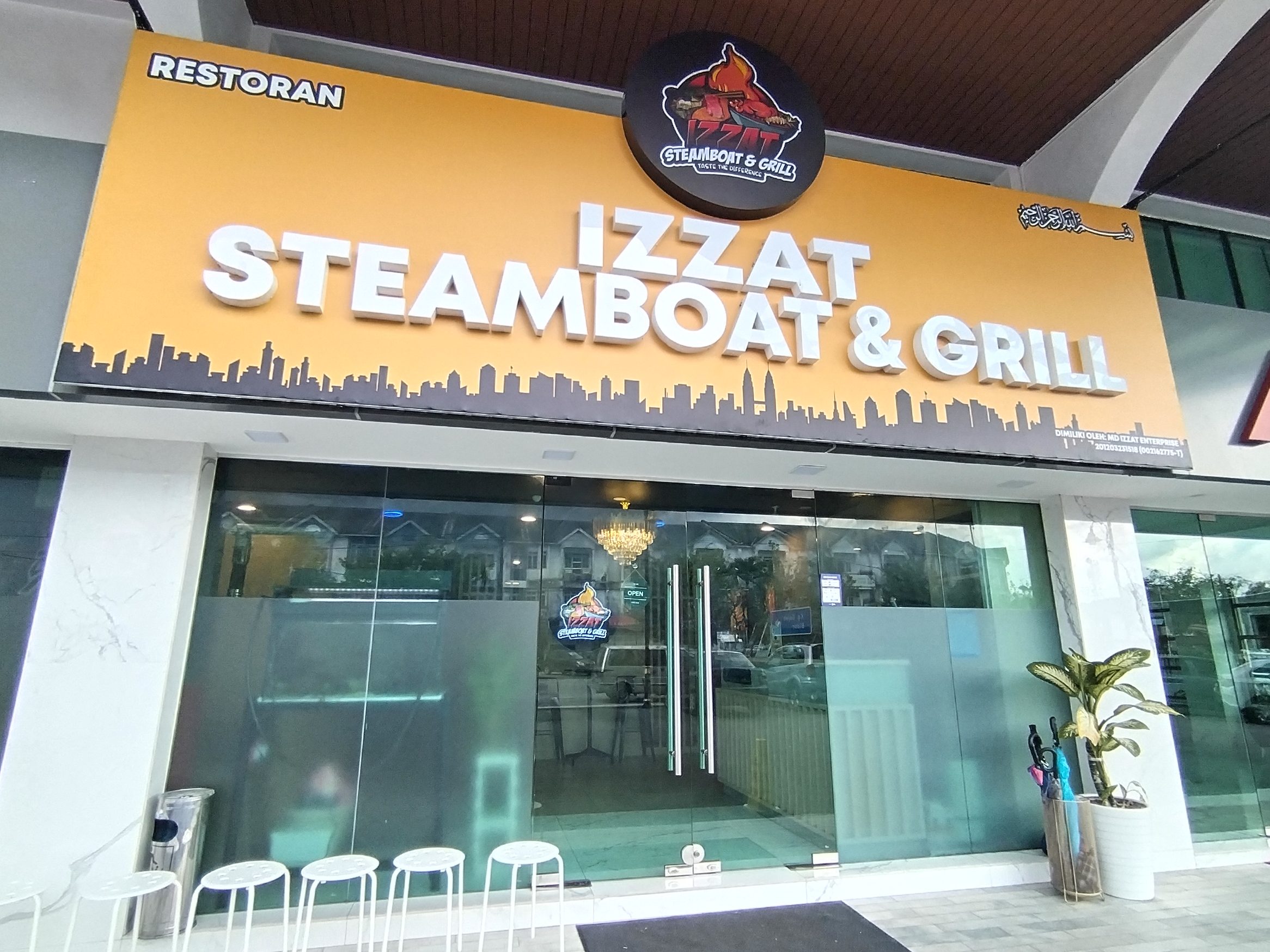 izzat steamboat grill