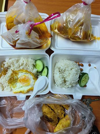 gerai nasi lemak legend kampar