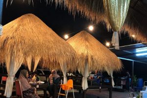 Restoran Laguna Ikan Bakar Sri 7